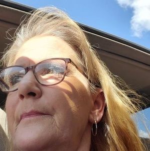 Meet your Posher, Sherry